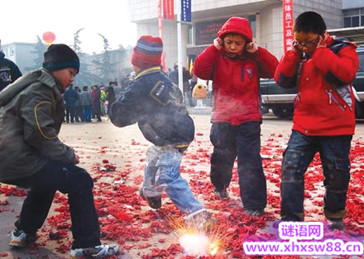 春节放鞭炮的来历